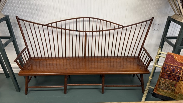 Windsor Bench Front Royal, VA Early 20 C.