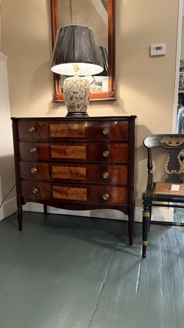 NH Bowfront Chest Mohagony & Flame Birch C.100